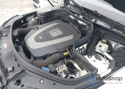 2011 Mercedes-Benz Glk 350 4Matic z USA, uszkodzony, nr VIN WDCGG8HB3BF554254